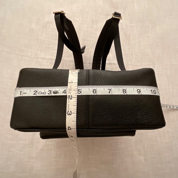 Coach 5666 Medium Court Backpack Black Pebble Leather - Picture 5 of 16